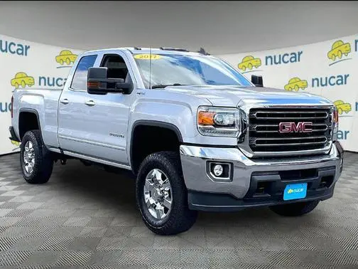 2017 GMC Sierra 2500HD SLE 4WD photo