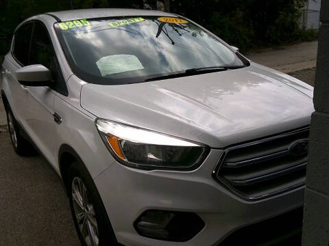 2017 Ford Escape SE 4WD photo
