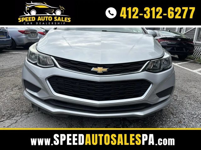 2017 Chevrolet Cruze LS FWD photo
