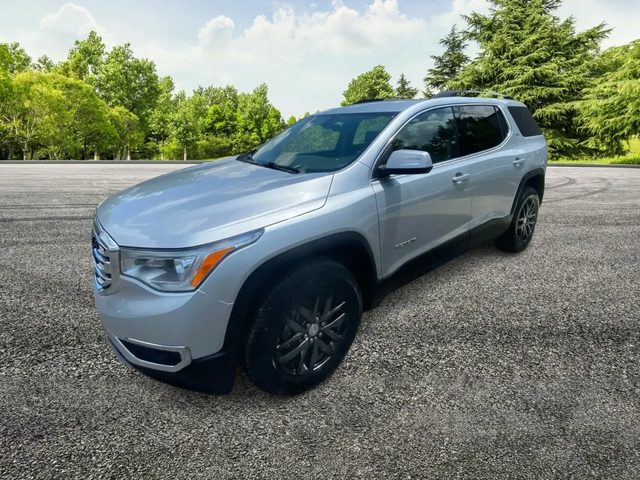 2017 GMC Acadia SLT FWD photo