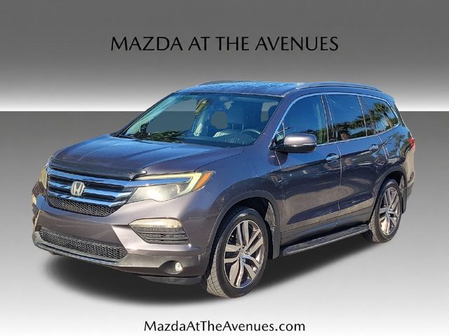 2016 Honda Pilot Touring FWD photo