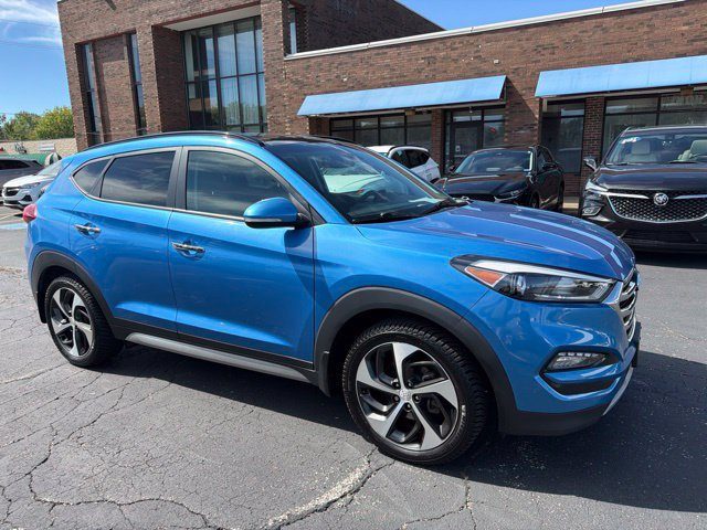 2017 Hyundai Tucson Limited AWD photo