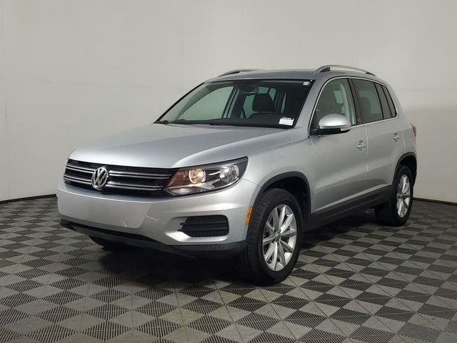 2017 Volkswagen Tiguan Wolfsburg Edition AWD photo