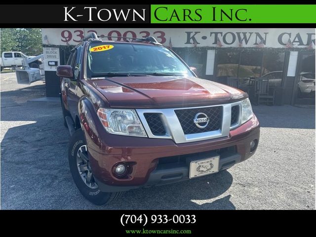2017 Nissan Frontier PRO-4X 4WD photo