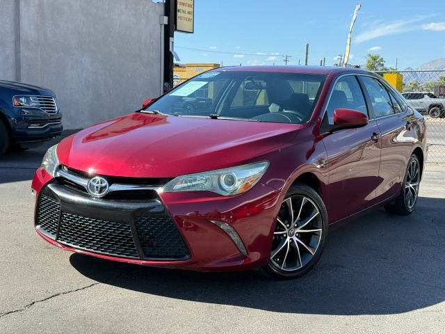 2017 Toyota Camry XSE FWD photo