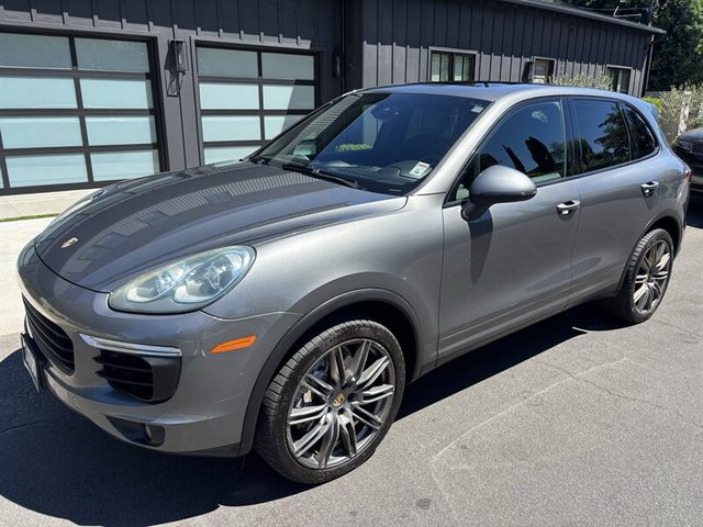 2016 Porsche Cayenne S AWD photo