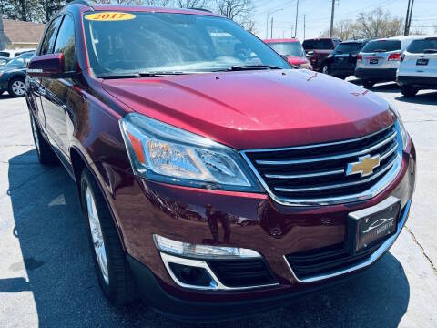 2017 Chevrolet Traverse LT FWD photo