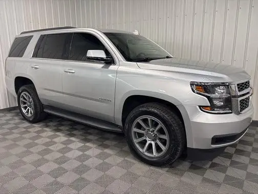 2017 Chevrolet Tahoe LT 4WD photo