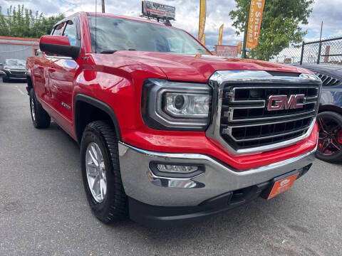 2017 GMC Sierra 1500 SLE 4WD photo