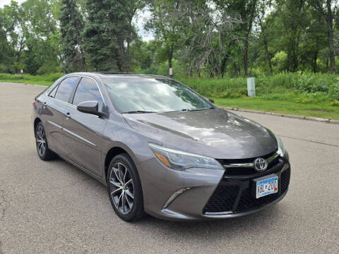 2017 Toyota Camry XSE V6 FWD photo