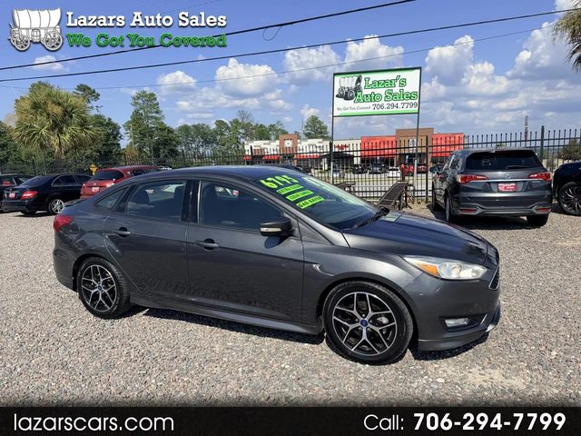 2016 Ford Focus SE FWD photo