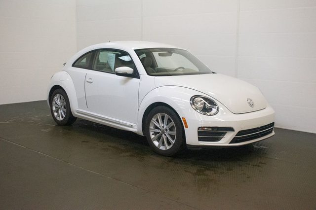 2017 Volkswagen Beetle 1.8T SE FWD photo