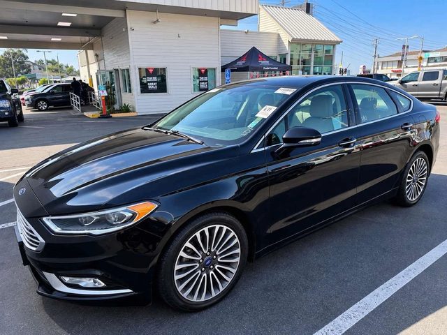 2017 Ford Fusion SE FWD photo