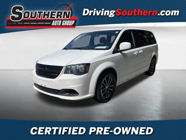 2017 Dodge Grand Caravan SE Plus FWD photo