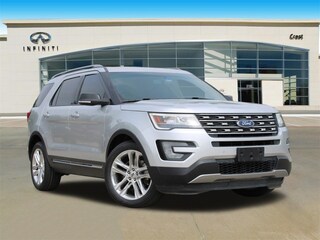 2017 Ford Explorer XLT FWD photo