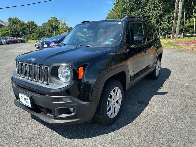 2017 Jeep Renegade Latitude 4WD photo
