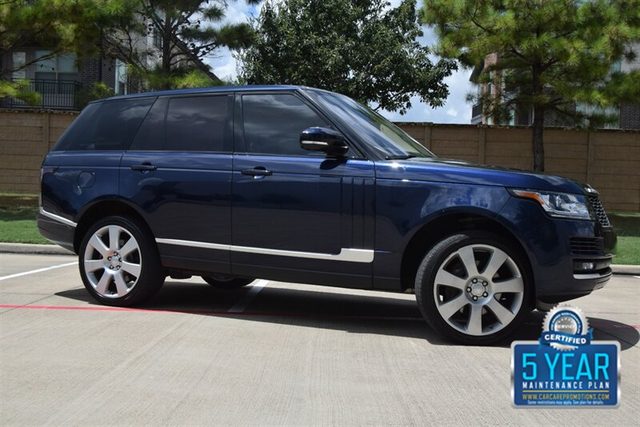 2017 Land Rover Range Rover 4WD photo