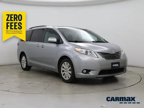 2017 Toyota Sienna XLE AWD photo
