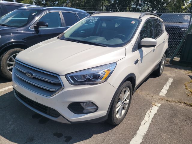 2017 Ford Escape SE FWD photo