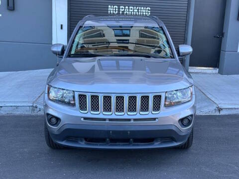 2017 Jeep Compass Latitude 4WD photo