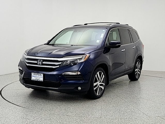 2017 Honda Pilot Elite AWD photo
