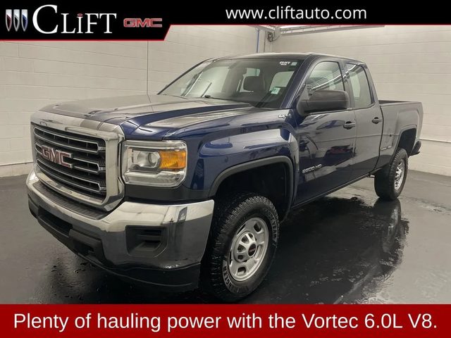 2017 GMC Sierra 2500HD 4WD photo