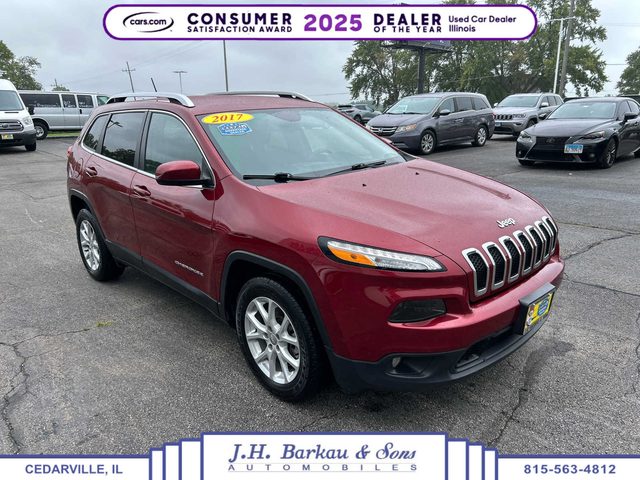2017 Jeep Cherokee Latitude FWD photo
