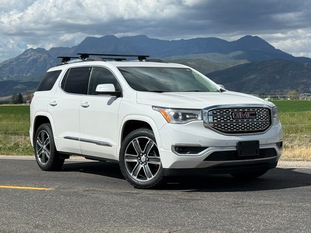 2017 GMC Acadia Denali AWD photo