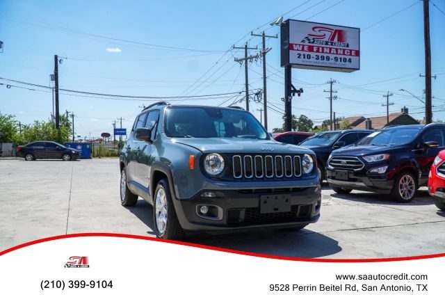 2017 Jeep Renegade Latitude FWD photo