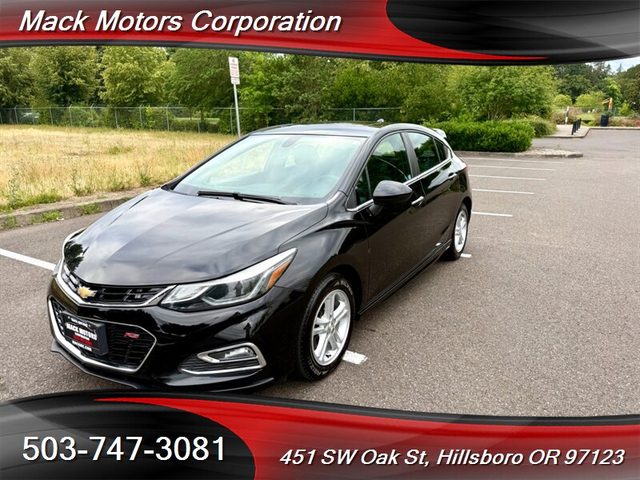 2017 Chevrolet Cruze LT FWD photo