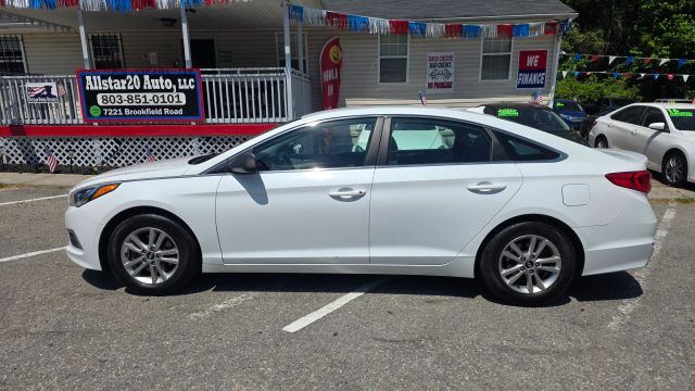 2017 Hyundai Sonata SE FWD photo