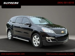 2017 Chevrolet Traverse LT FWD photo