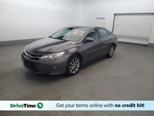 2017 Toyota Camry XLE FWD photo