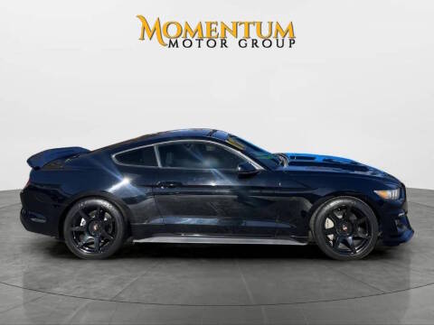 2017 Ford Mustang GT RWD photo