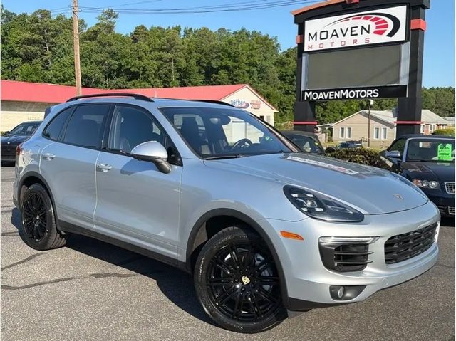 2017 Porsche Cayenne S AWD photo