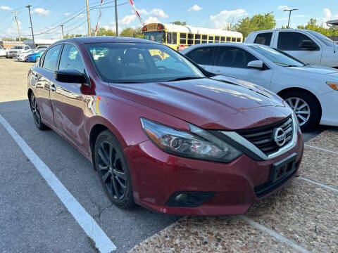 2017 Nissan Altima 2.5 SR FWD photo