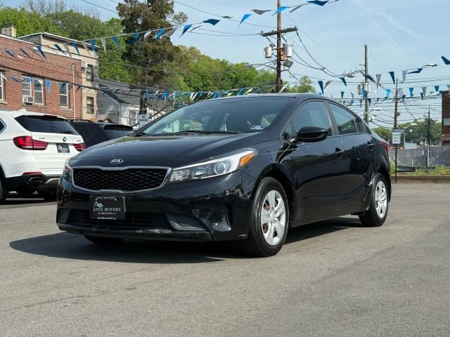 2017 Kia Forte LX FWD photo