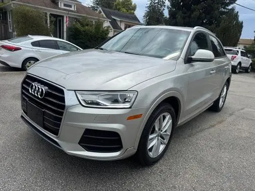 2017 Audi Q3 Premium FWD photo