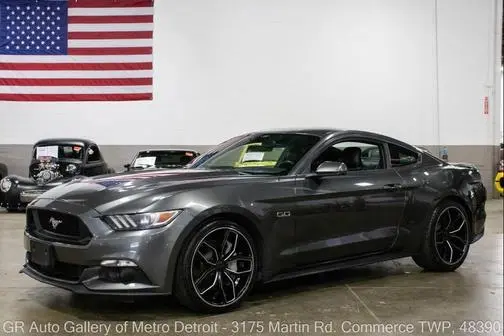 2017 Ford Mustang GT Premium RWD photo