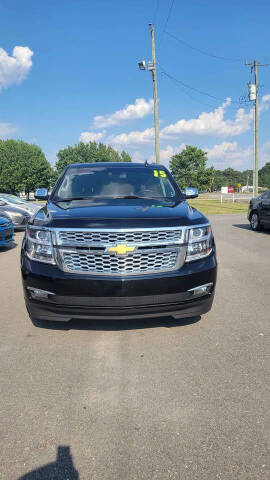 2015 Chevrolet Suburban LT 4WD photo