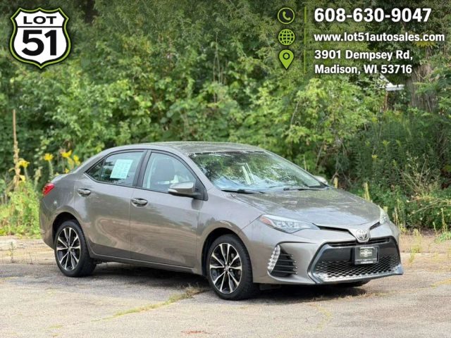 2017 Toyota Corolla XSE FWD photo