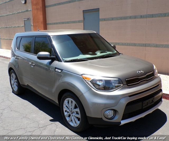 2017 Kia Soul + FWD photo