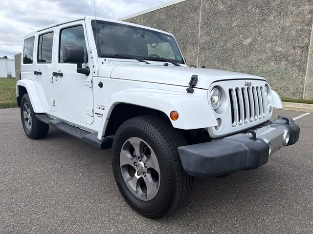 2017 Jeep Wrangler Unlimited Sahara 4WD photo
