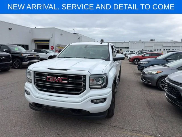 2017 GMC Sierra 1500  4WD photo