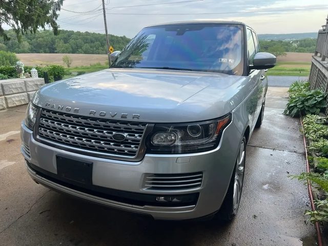 2017 Land Rover Range Rover 4WD photo