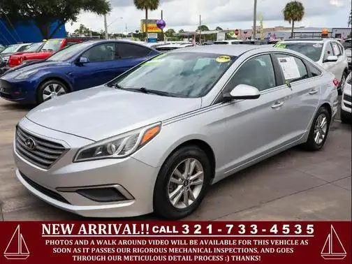 2017 Hyundai Sonata SE FWD photo
