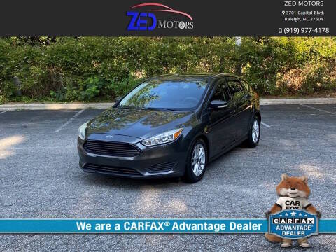 2017 Ford Focus SE FWD photo