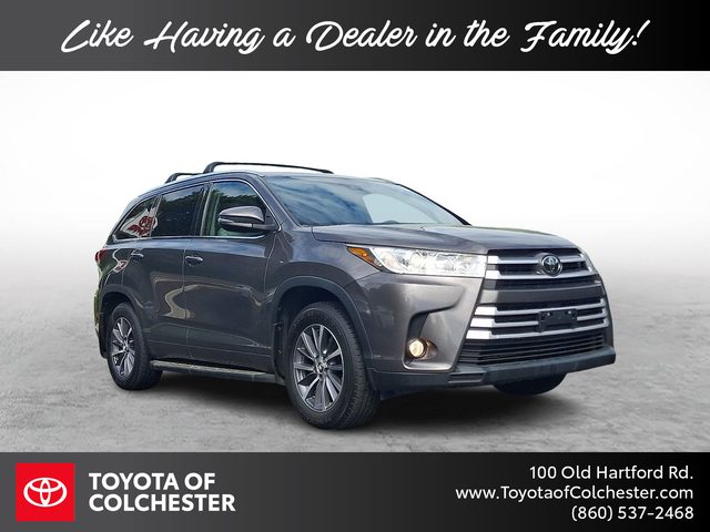 2017 Toyota Highlander XLE AWD photo