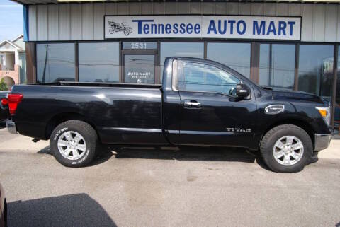 2017 Nissan Titan SV 4WD photo