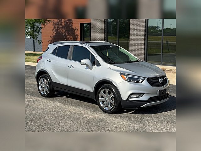 2017 Buick Encore Essence FWD photo